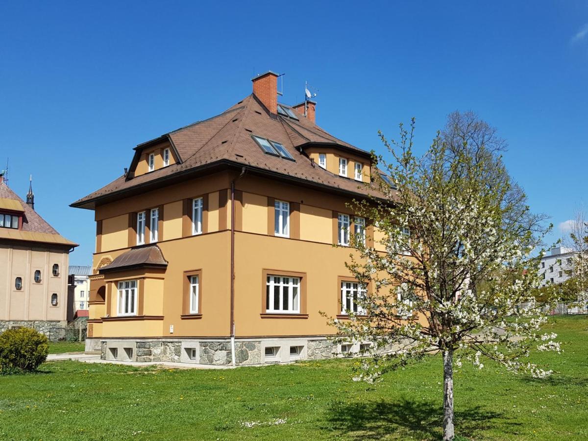 Kavárna a penzion REICHL Kraliky Exterior foto