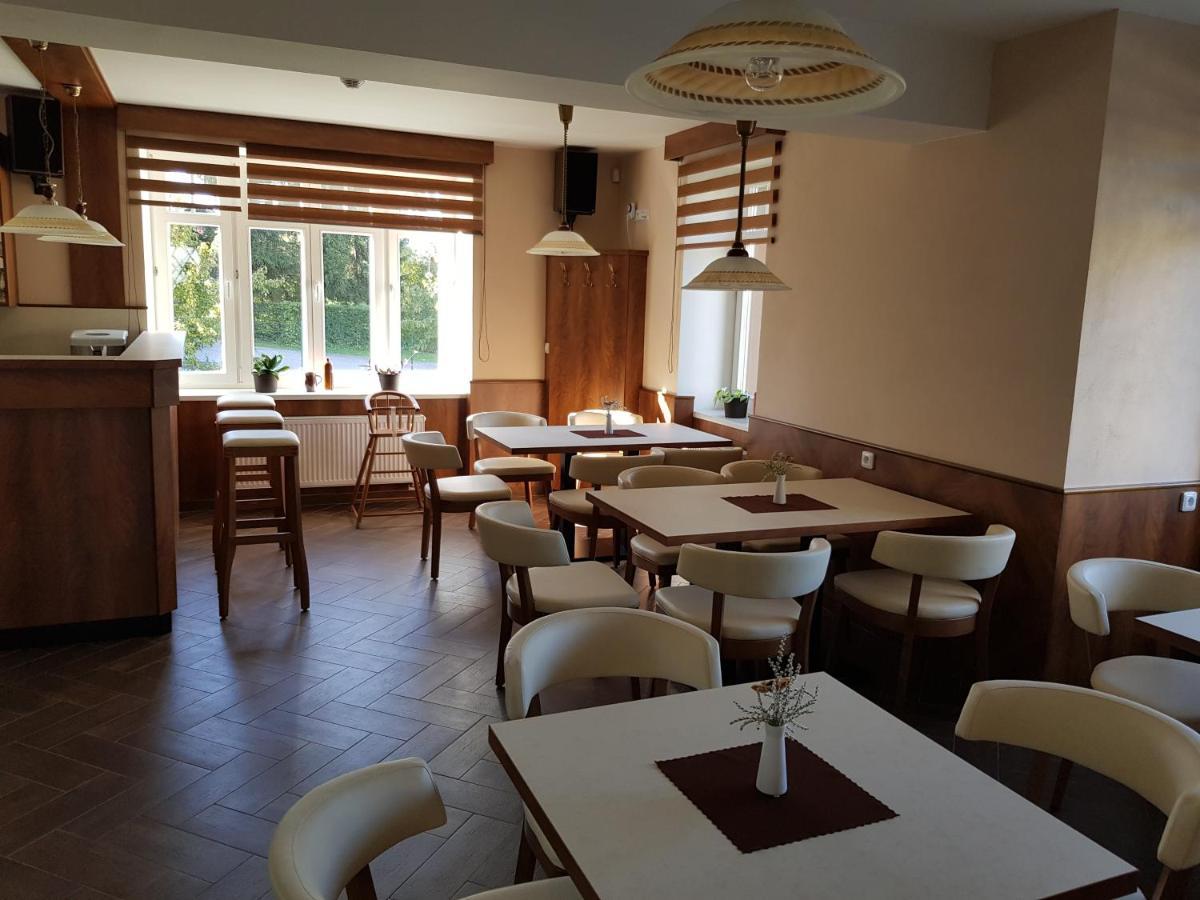 Kavárna a penzion REICHL Kraliky Exterior foto